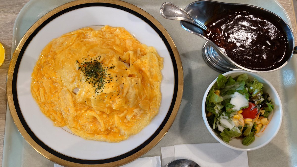 mihoooooooooomy's tweet photo. ハヤシライスが有名なんだよー。スープもご飯も食べ放題だしドリンクバーもつけられてお得!#羽田イノベーションシティ #creadisce https://t.co/VVcm2VlHOu
