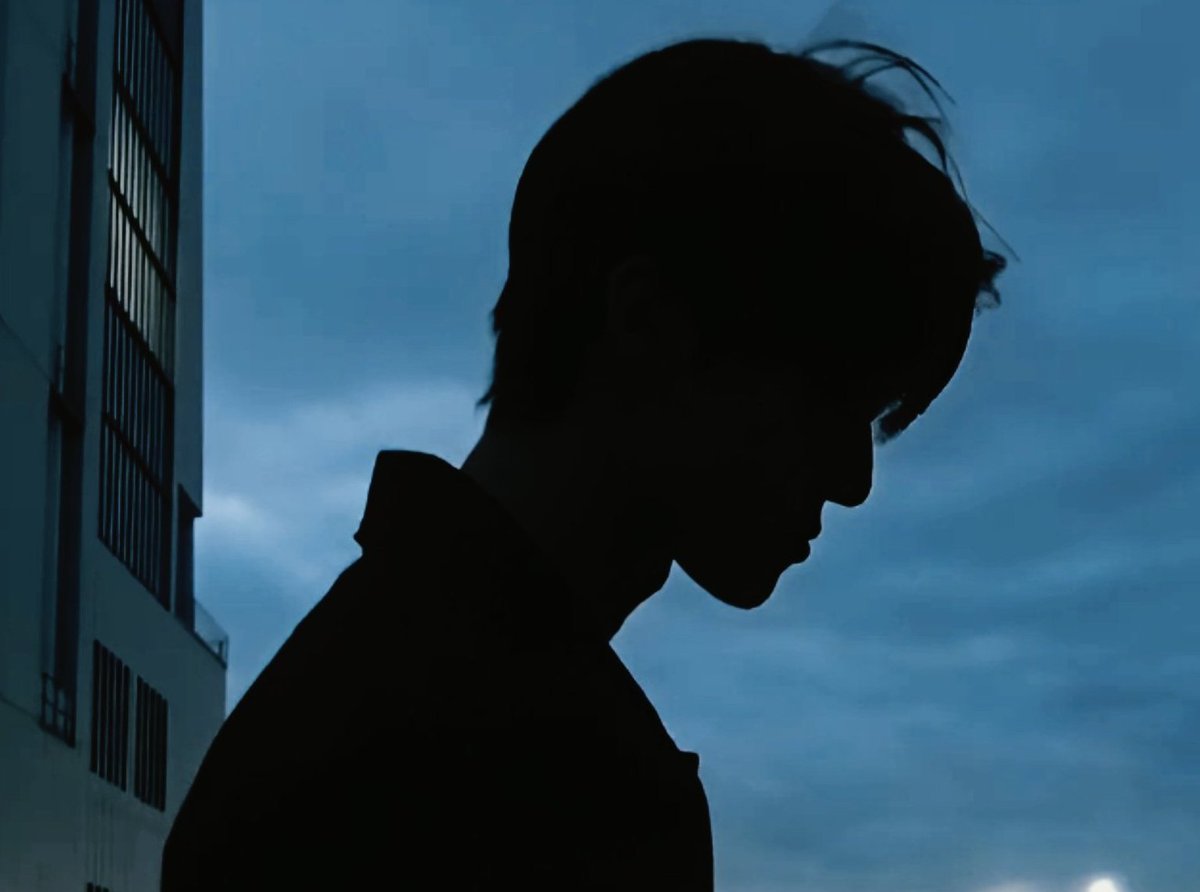 kìnd she ✮⋆˙ || rest tweet media