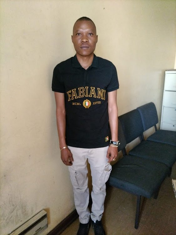 PSAFLIVE's tweet photo. BREAKING NEWS: Al Jama member and the former Johannesburg mayor Kabelo Gwamanda was arrested in connection with an alleged funeral policy scam that he ran in Soweto in 2011. https://t.co/FaQiCIzdEB