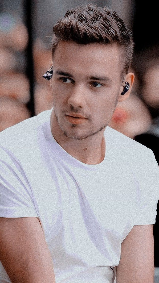 ClxuuDirection tweet picture
