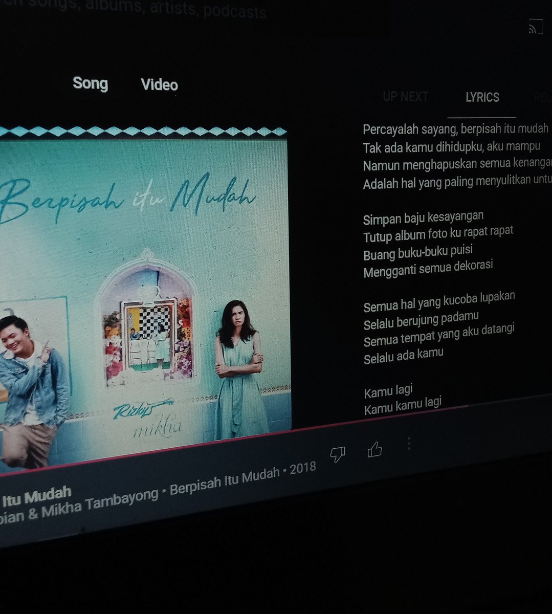 msostly's tweet photo. perasaan dulu tuh kalau denger lagu ini biasa aja https://t.co/Bn1ufVbBgR