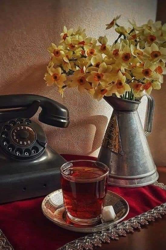 mawdd3's tweet photo. - في الحياة هناك أشياء قد كتبت لنا، لا نستطيع أن نغادرها، تبقى في داخلنا، حتى لو قررنا الأبتعاد عنها، لا تلبث أن تعود وتعيد كل أحاسيسنا، ذكريات لا تُنسى، ودمعة تساوي عمراً، ونظرة تختصر الكثير. https://t.co/wR44iv5sm6