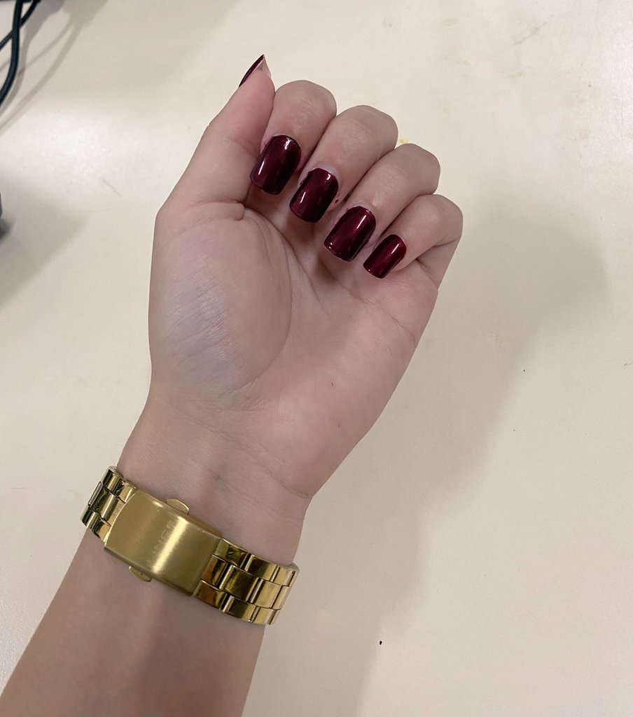 dudaamariin's tweet photo. te amo esmalte vermelho https://t.co/WEvB71QPiM
