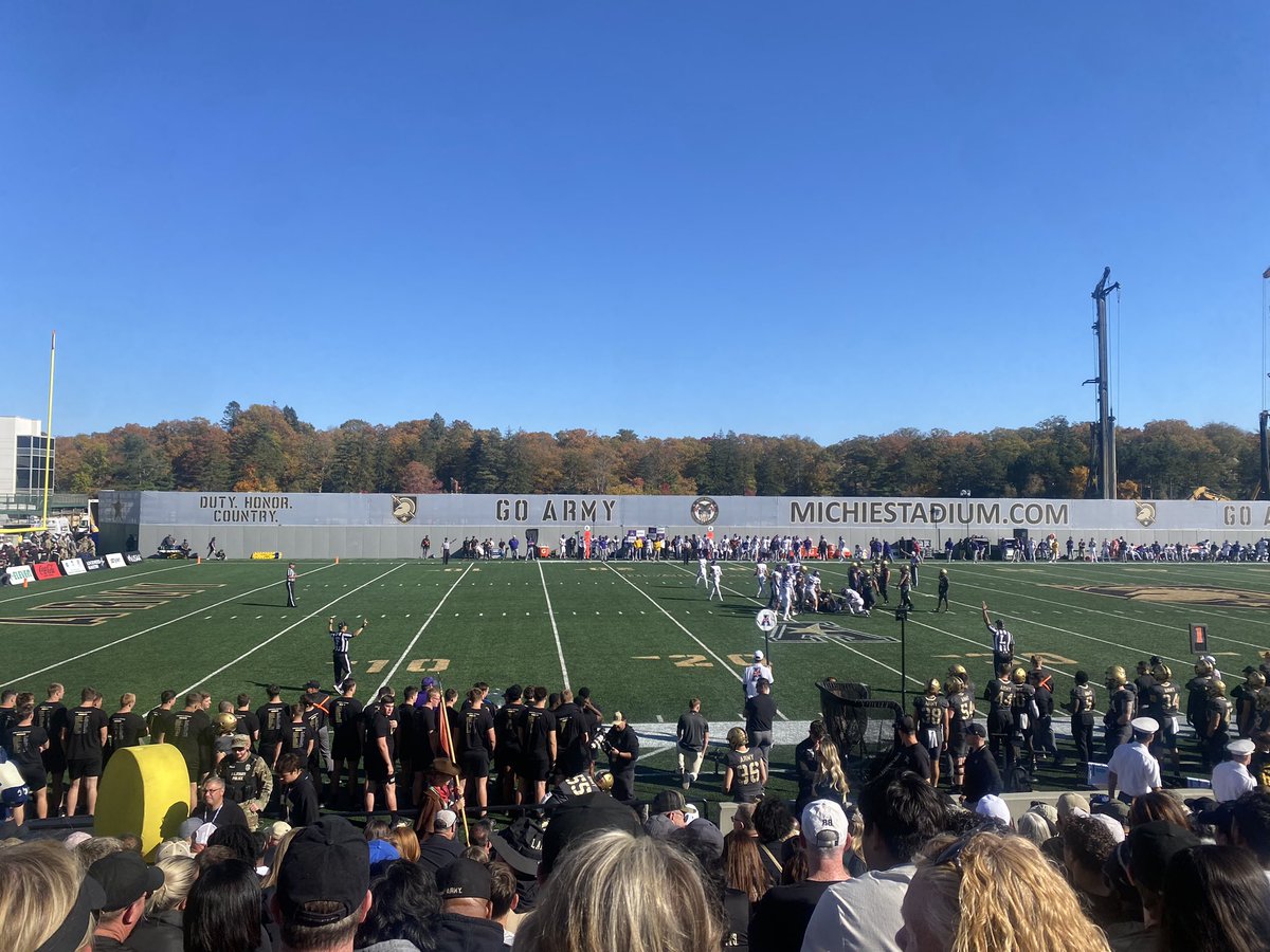 Ms. Kelley-Anne Lonergan tweet media