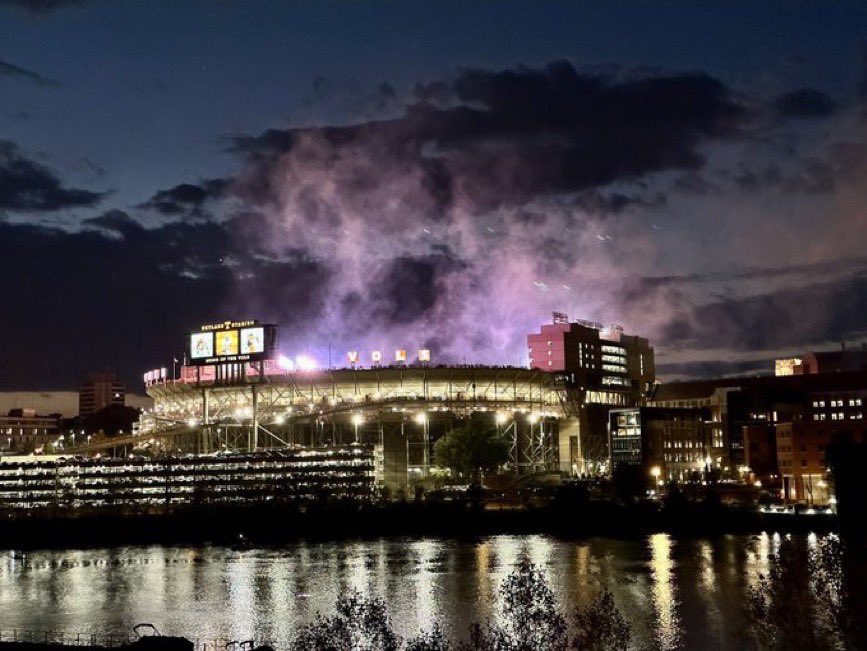 Sometimes there is smoggy smoke on Rocky Top!!!