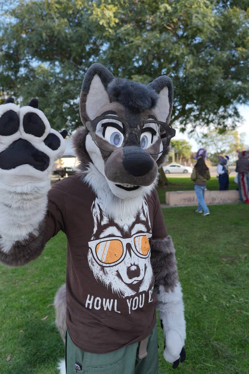Pregfur - Happy Mayternity!🤰🐺 tweet media