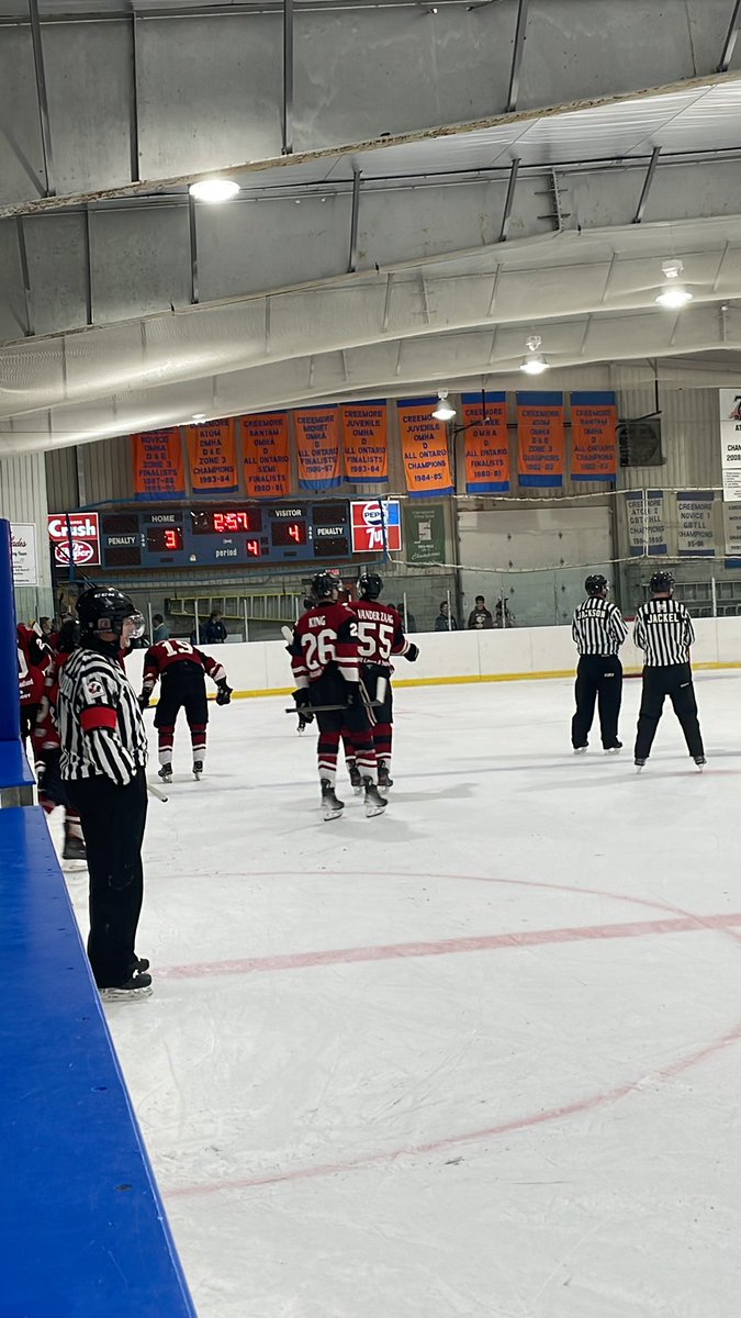 Butler with the OT winner! Drives win! 4-3