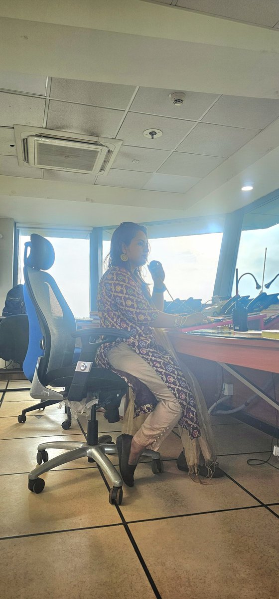 richa_caet2004's tweet photo. Happy International ATC day...'wen evry festival starts frm office '.#atcday #worldATCday #airtrafficcobtrollers #aviation #aviationlovers @allaboutbelgaum @Belagavi_infra @belagavi_news @belgaumkelogan @BelagaviKA @BelagaviKunda @BelagaviM @VijayPa53435511 https://t.co/q1aDVPIGJ2