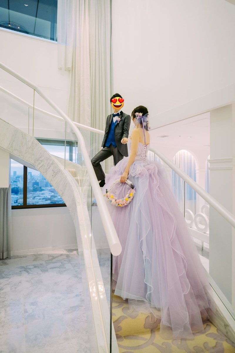 mel_wedding's tweet photo. 今日で結婚式から丸1年💒👰💍
早すぎる...
最高に幸せな1日だったなあ🥰 https://t.co/akaAo0a3VW