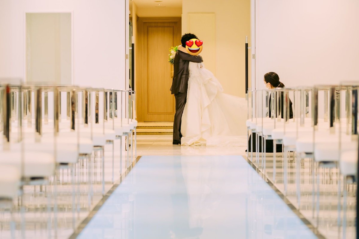 mel_wedding's tweet photo. 今日で結婚式から丸1年💒👰💍
早すぎる...
最高に幸せな1日だったなあ🥰 https://t.co/akaAo0a3VW