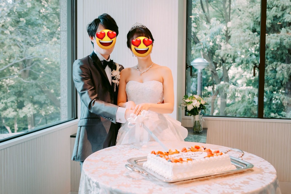 mel_wedding's tweet photo. 今日で結婚式から丸1年💒👰💍
早すぎる...
最高に幸せな1日だったなあ🥰 https://t.co/akaAo0a3VW