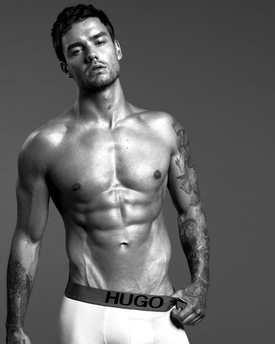 ErySanchez4's tweet image. Fotos filtradas del cuerpo de Liam Payne