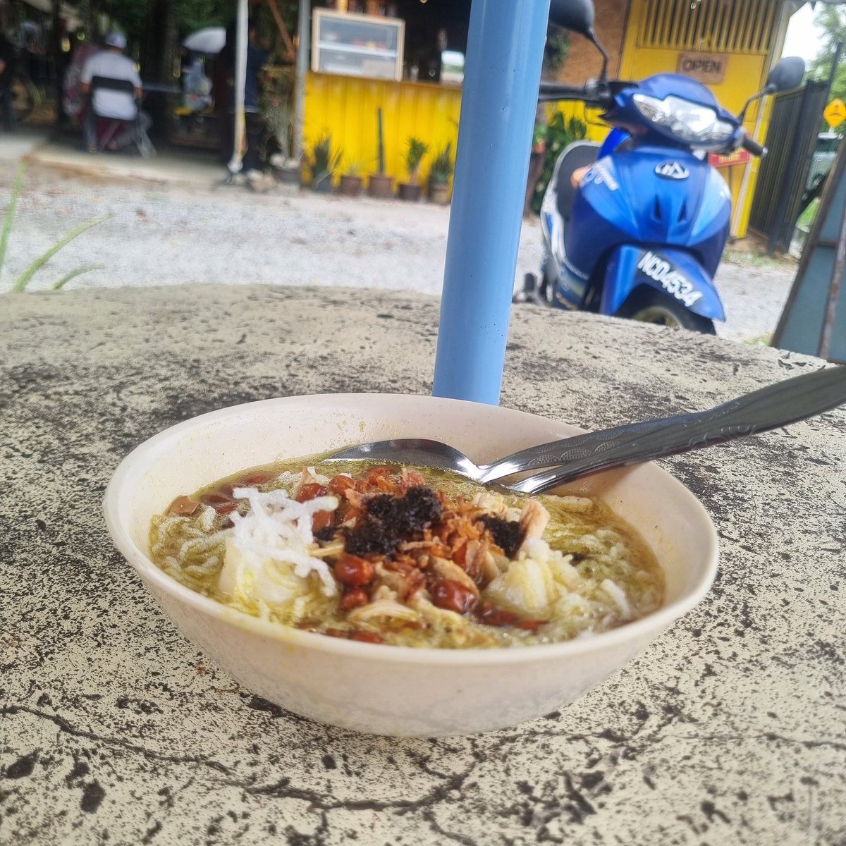 Khairul Anuar tweet media