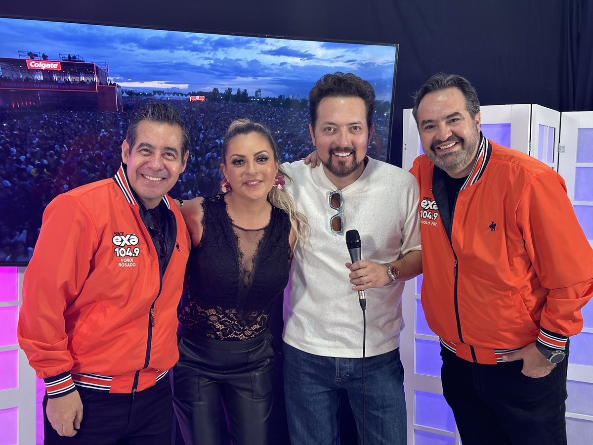 ExaFM's tweet photo. Gracias al súper Team de locutores que nos acompañaron en esta transmisión especial desde el MULTI BACKSTAGE del #ColgateMultiverso 🎶🙌🛸🔥🎉
@anahidelamora @rogergzz @LAURAGII @rosa_concha @soymarianaochoa @taniarin @Bazookajoeradio @cynthia_uriastv @YordiRosado @soymanolofer @fran_hevia @Fer_Gay
