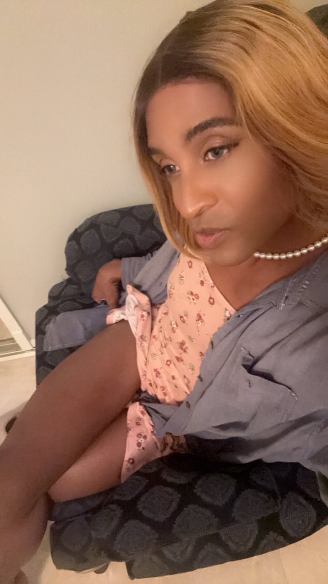 niecyfranciase's tweet photo. Bored at home #lauderdale #boward #trans https://t.co/1a3O5EcCof