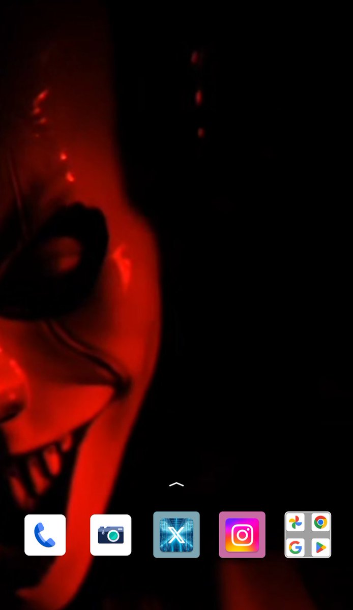 TheStripesGirl's tweet photo. My own screensaver scares the heck out of me. I love it! βπΌπ€ππ»ππ€β οΈπ€ππ»π
#AddictedToHalloween
#Halloween
#October
#HappyHalloween!
πβ οΈπΉππ·οΈπ»πΈοΈπ€ https://t.co/YpcaA7PUdk