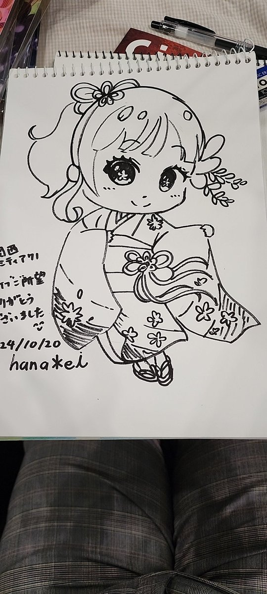 hanaei8's tweet photo. こちらのイラストのスケブ、
ご所望のお客様、お待たせいたしました。
お名前とお呼びだしの方法をお聞きしておりませんでしたので、、このように、投稿の���でお呼びだしいたします。 https://t.co/Pj1E8URg9C