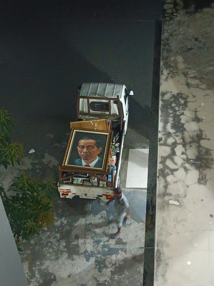 longdrat's tweet photo. Bye https://t.co/1C7H2M8Hst