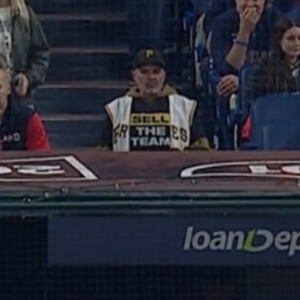 PGHClothingCo's tweet image. Not all heroes wear capes.

pghclothing.com/sell