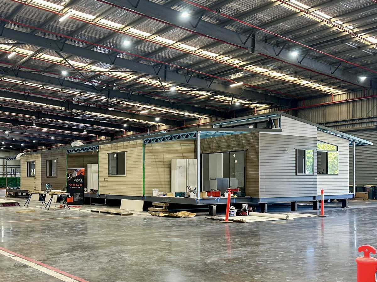 meaghan_scanlon's tweet photo. Builders, planners, and the community agree—it’s way too complicated to build a home or granny flat in Queensland with 77 different design rules across councils.

But that’s about to change! https://t.co/jPutHogEbK