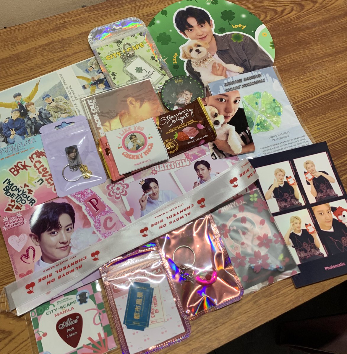 _clarixxame's tweet photo. thank you so much po for the freebies 🥰🫶🏻

@hoshlipcy @a_goodclothing @khukai_vitor @cherryshgyu @itlogplanetph @tsukikooooo_ @pcyqiankei11 @baekcon04 @ckuxinvile_ 🍒🍀 https://t.co/J8ojQftFMO