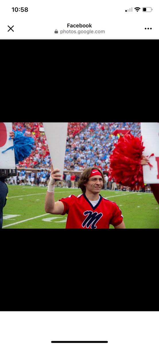 rickpike's tweet photo. @ClayTravis Great pic! Enjoy this feeling with your family! Bama fan here and I just have to smile. College football is so much fun. Nothing like it. My oldest son is a cheerleader at Ole Miss, so I kinda know how you feel when your own goes a different direction. Nice to see though. #RTR https://t.co/fpE5n6w52X