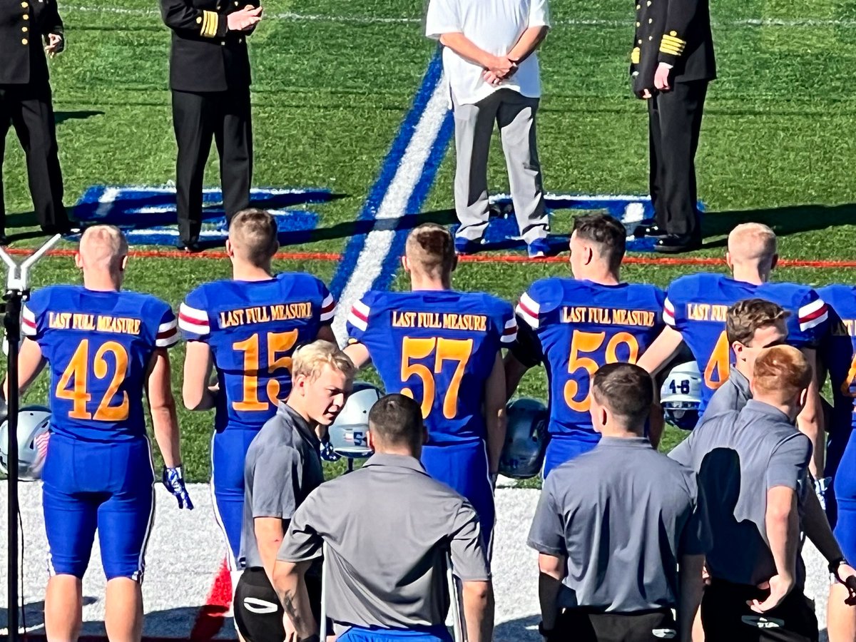 DNewmyer's tweet photo. Proud of this @CLHSFalcons alumni @AndNewmyer 57 who delivered on his first play as a @USMMAFootball player. Do the work and believe! #DARKSIDE https://t.co/UJUghjAXo0