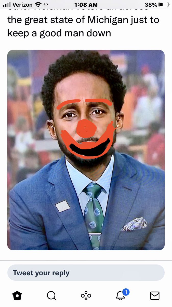 smryan1228's tweet photo. @KevinMcCune @DesmondHoward Clown https://t.co/rx7QdNR5HN