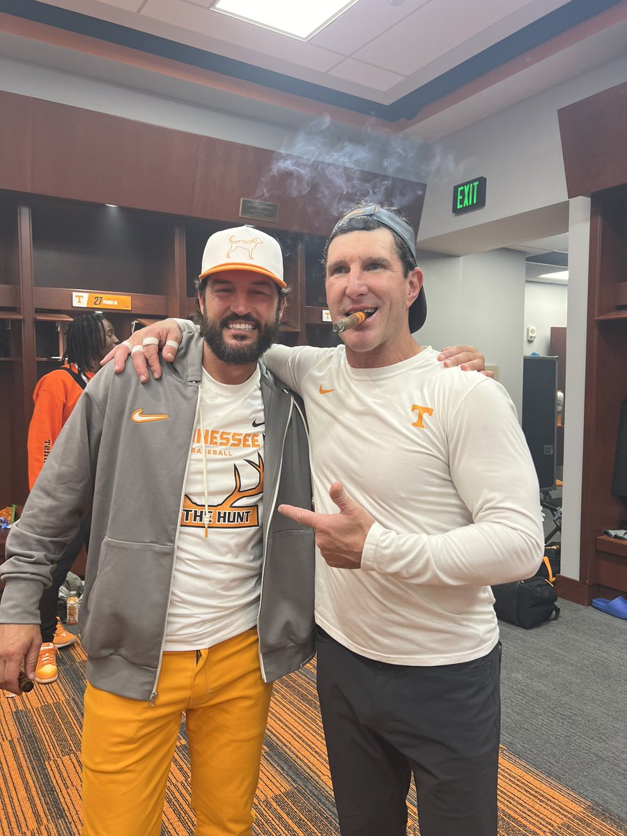 CoachEkeler's tweet photo. Stone 🥶 kill’r of a coach.  Great to have a victory cigar with V.  @Vol_Baseball 🪨@Vol_Football 🌶️🔥 #1school1heartbeat https://t.co/2J3CG38qy2