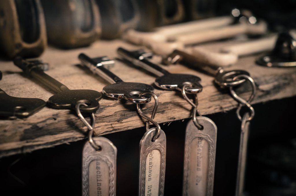 Glendale Key Maker (@GlendKeyMaker) / Posts / X