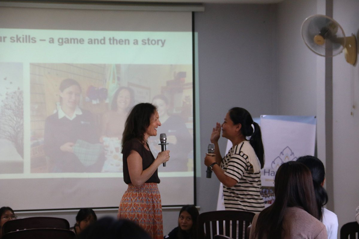 Last week, the Cambodian Women’s Leadership Program welcomed back Harpswell’s Executive Director Jacyl Shaw. During her visit, Jacyl facilitated an engaging “Leadership Masterclass” with an empathy mapping activity to imagine creative approaches to various leadership challenges.