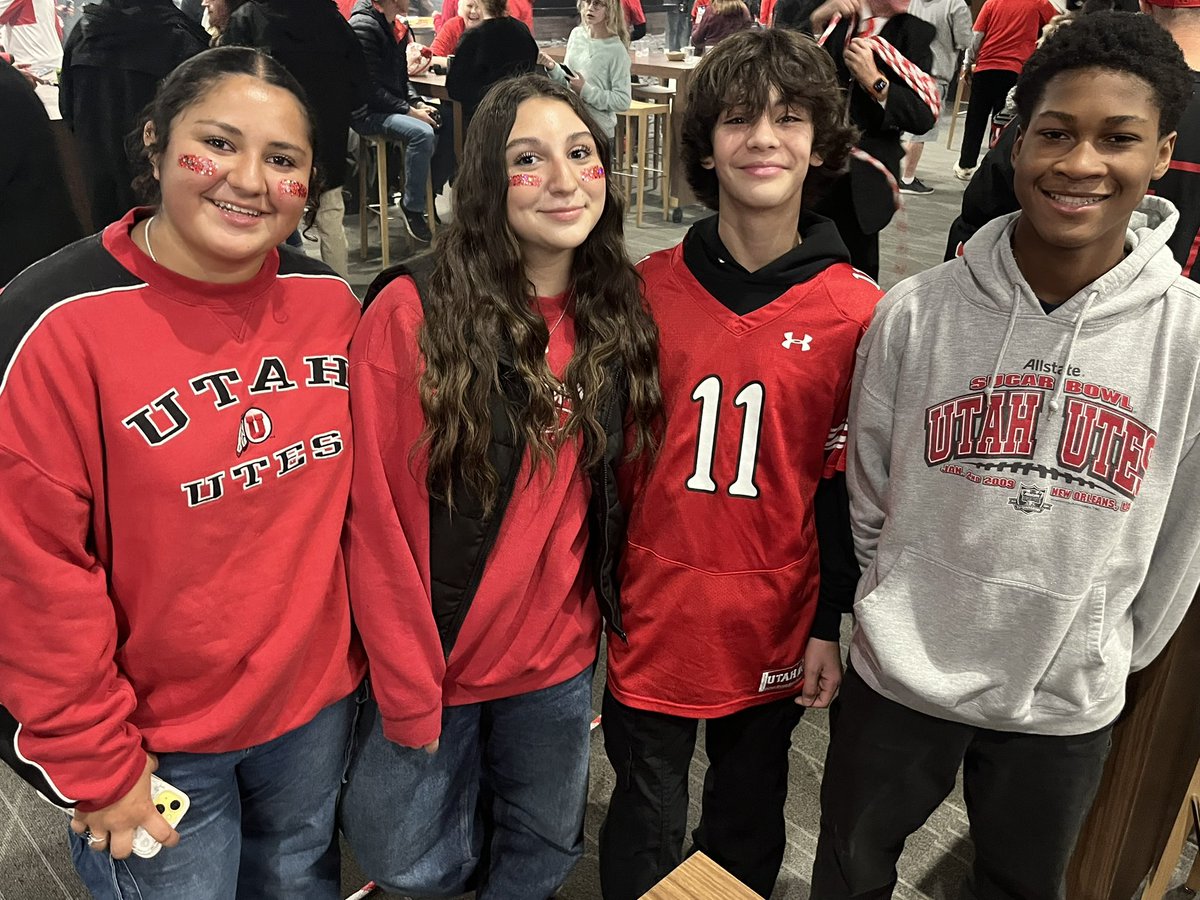 ReedGoodwin4's tweet photo. Go Utes! #utesgameday https://t.co/TN7um2po7V