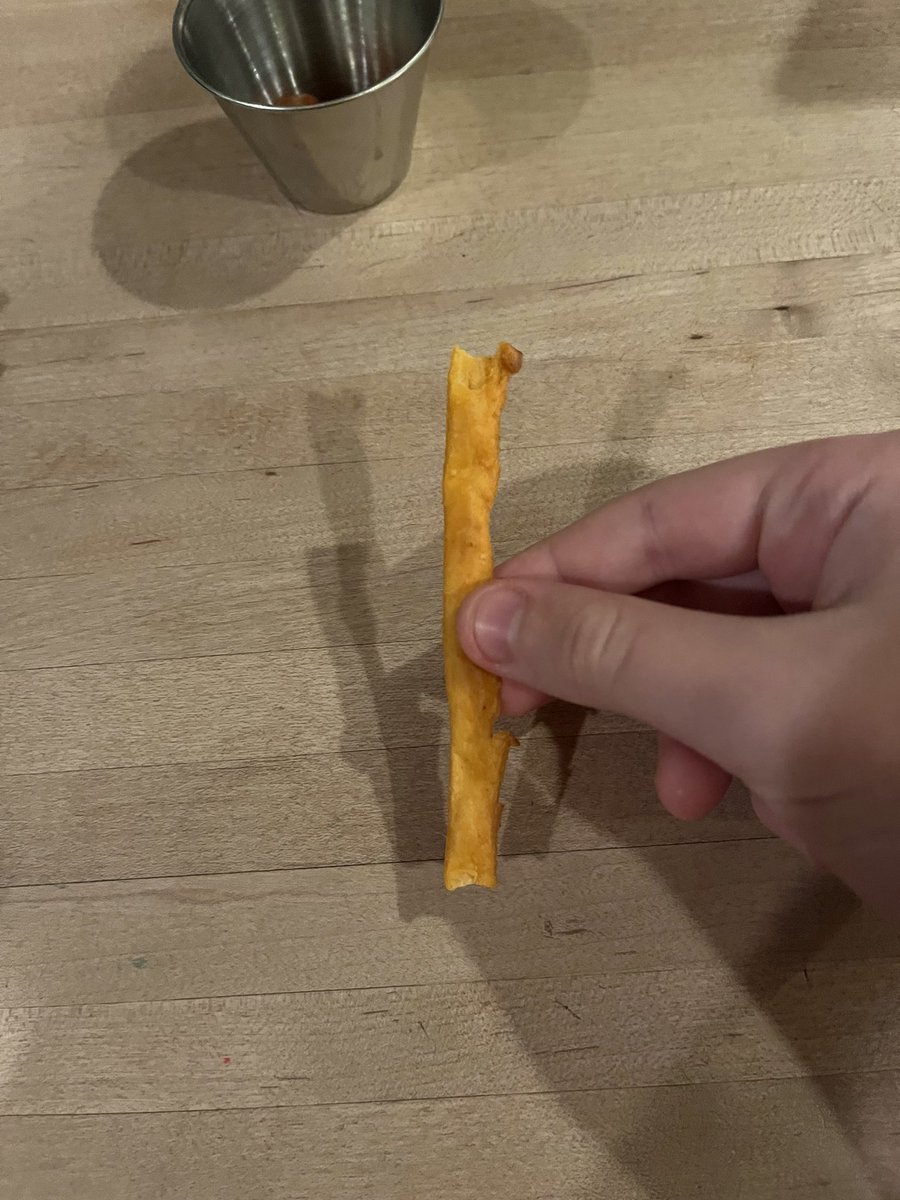 Bbkm_777's tweet photo. I just hit the jackpot of cheezits https://t.co/fjmfxhiwFE