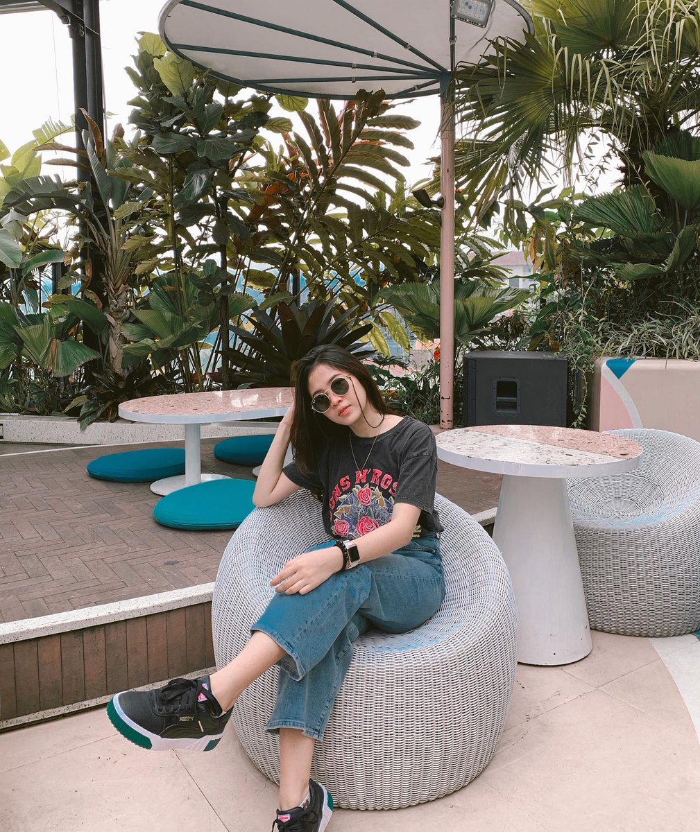 Happy weekend🌤️
You must do the think you think you can't do🙌