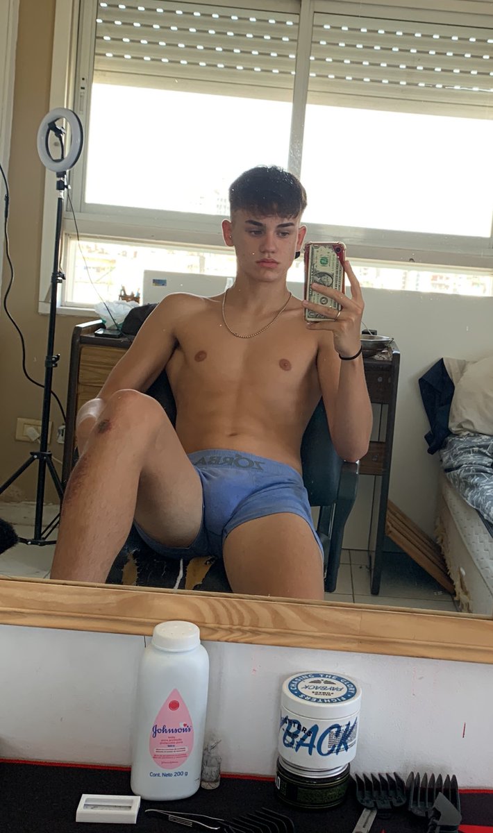 bbyCainJackson's tweet photo. @JakeOnlyFriends @Elias18_twink https://t.co/kpsWPcFu3s