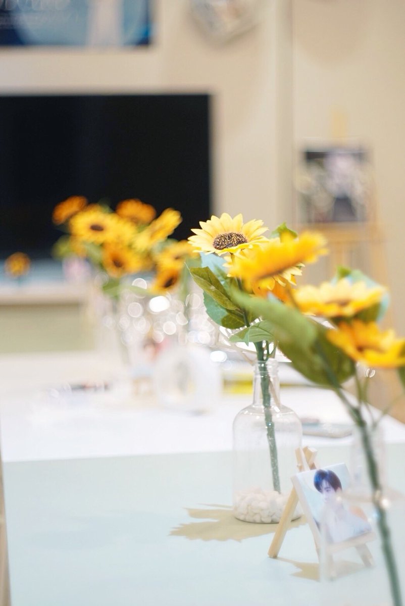 Last Day ;) 🌻
ㅡ

♡

#Fourth20thAlwaysProud

🫧💫✨

18 - 20 OCT 2024

10.30 AM - 18.30 PM.

G_U_CAFE ,BTS RATCHATHEWI 

#Happy20thFourth 
#Happy20thFourth_Project 
#Fourthnattawat