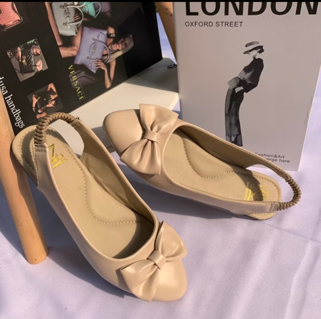 Siapa suka pake flatshoes?? Sini aku spill flatshoes yang bagus dan elegan, yang pastinya wajib banget masuk ke wishlist belanja kalian? Harga under 100k tapi udah cantik bngttttt ⋆ ˚｡⋆୨♡୧⋆ ˚｡⋆

A Thread─୨ৎ─