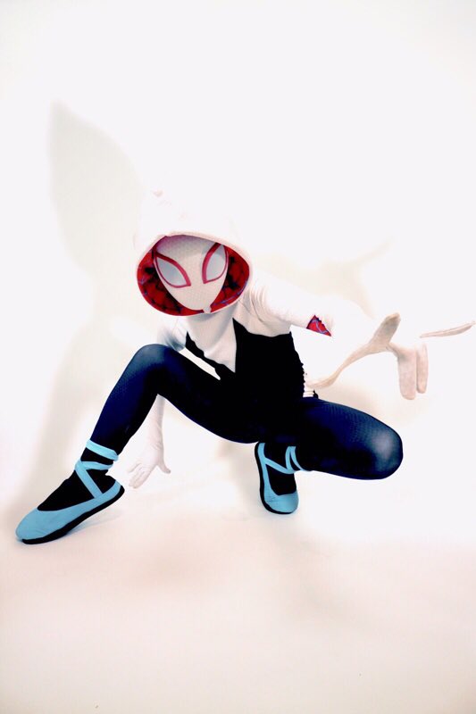 NuttaCos's tweet photo. Girl unmask in spidergwen suit. Sexy and adorable สาวๆท่านไหนชอบหรืออยากลองใส่ชุด ทักมาคุยกันได้นะครับ #spidergirl #spiderwoman #SpiderMan #สไปเดอร์แมน #สไปเดอร์เกิร์ล #สไปเดอร์ #spandex #cosplay #นัด #หน้ากาก #mask #spidergwen #ชุดรัดรูป #คอสเพลย์ #spidergwen https://t.co/on6dWULkjw
