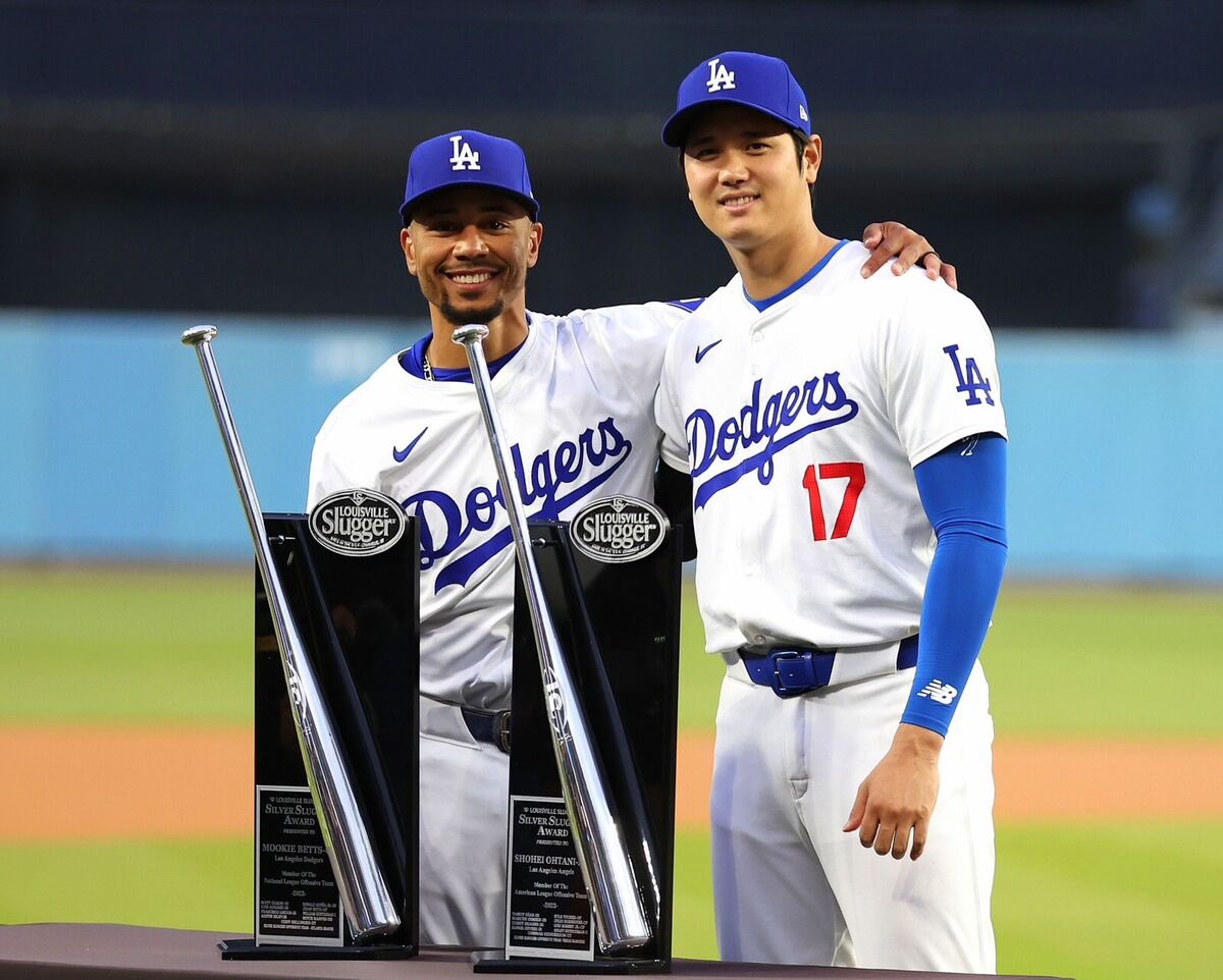 DodgersNation's tweet photo. The Yankees have won the American League pennant and will officially advance to the 2024 World Series.

With one more win, the Dodgers will take the National League pennant and play the Yankees in the World Series for the 12th time and first time since 1981.

MLB needs this 🔥 https://t.co/UE3kXgI7QU