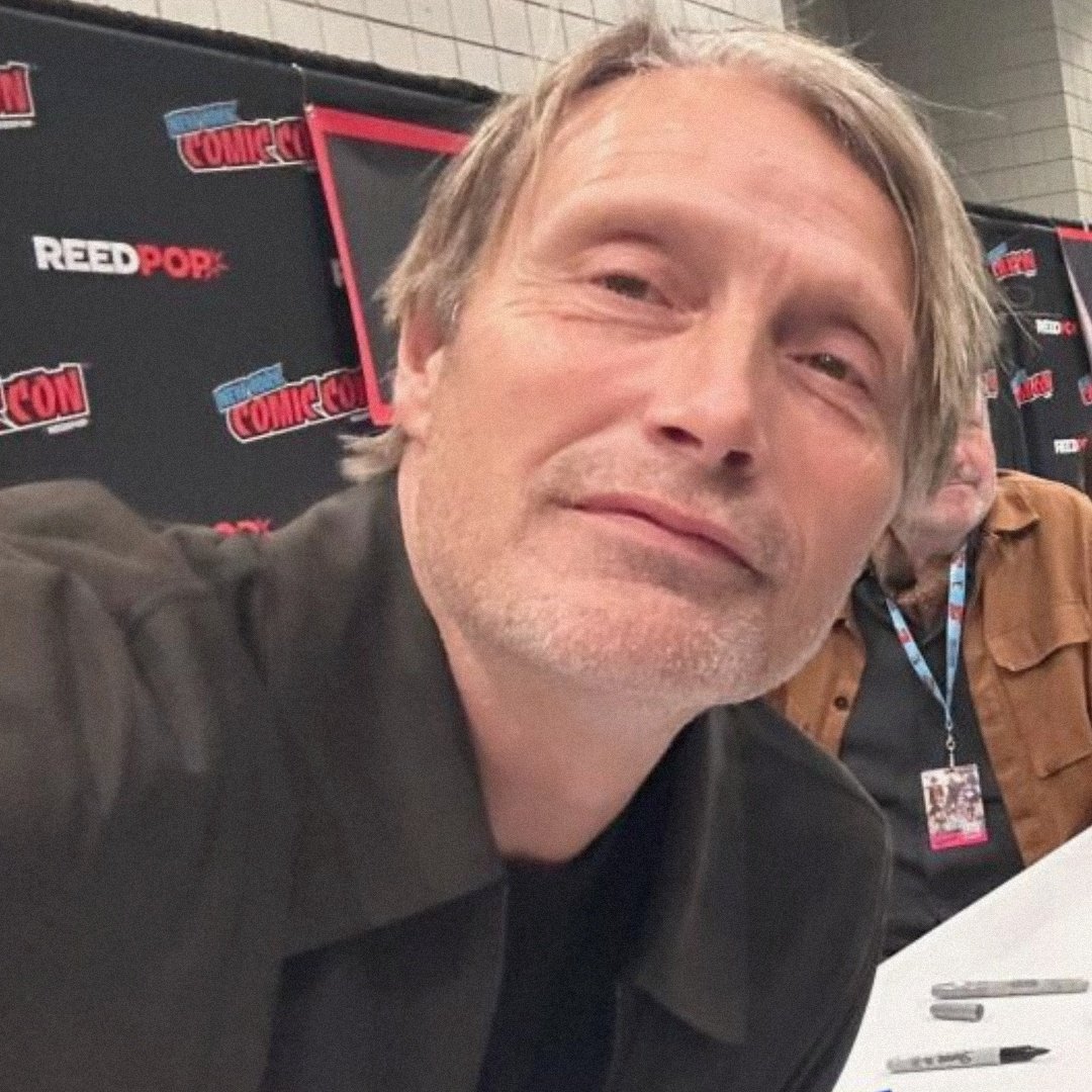 bellmoriarty_'s tweet photo. Mads Mikkelsen as Leon S. Kennedy https://t.co/r3qWZ1Rz4S