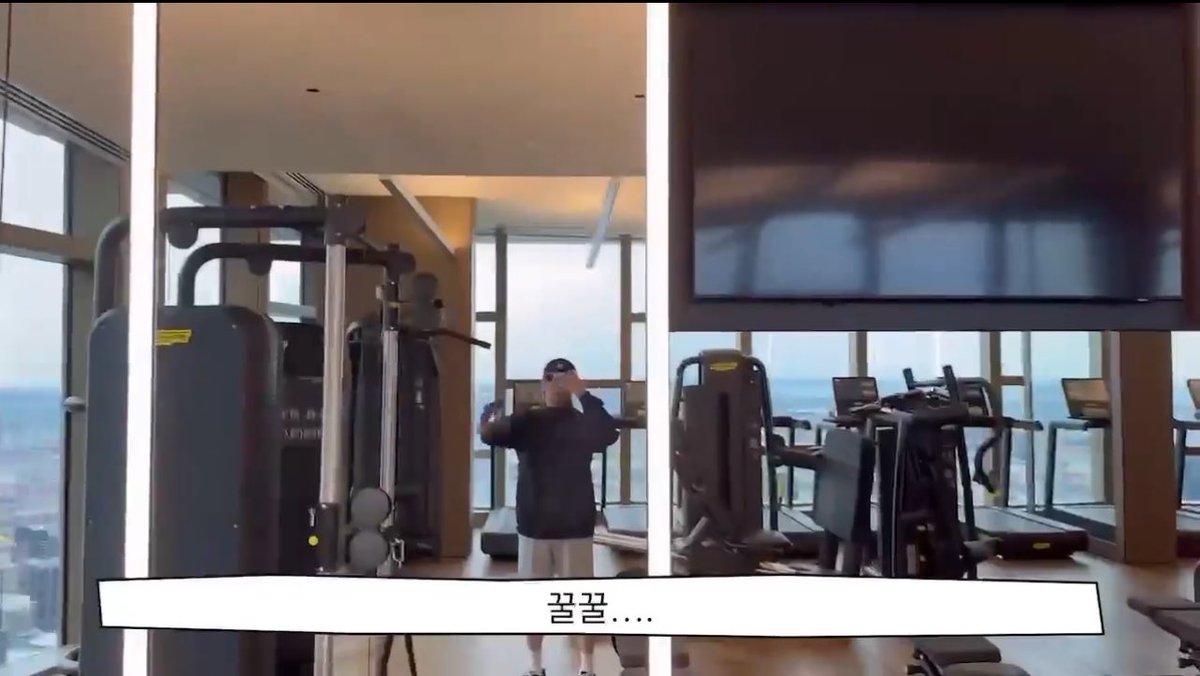 ㅜㅜㅜㅜㅜㅜ짱기야움 스스로가 꿀꿀..이러는게 27맞음? 미너 나이 내가 다먹고잇는데?