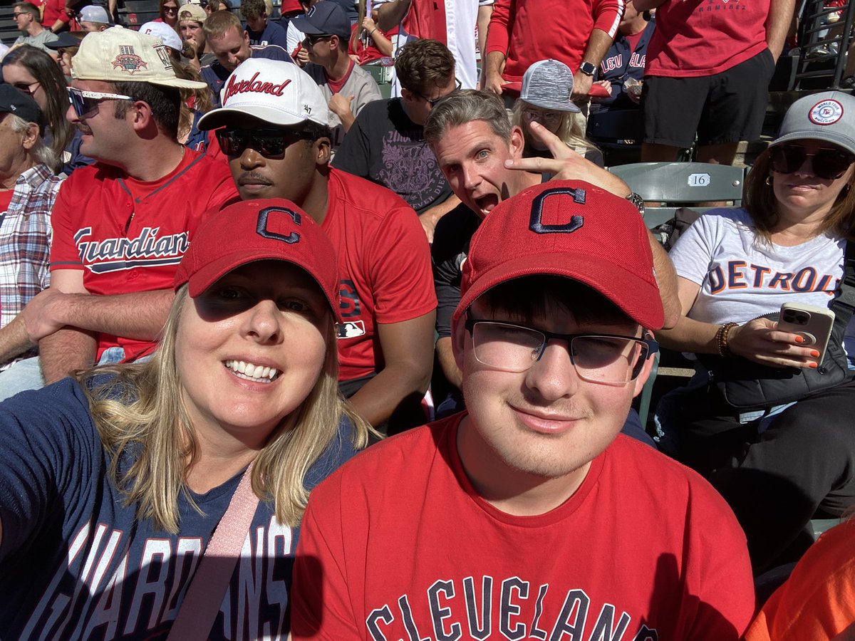 Teresa Ringenbach tweet media