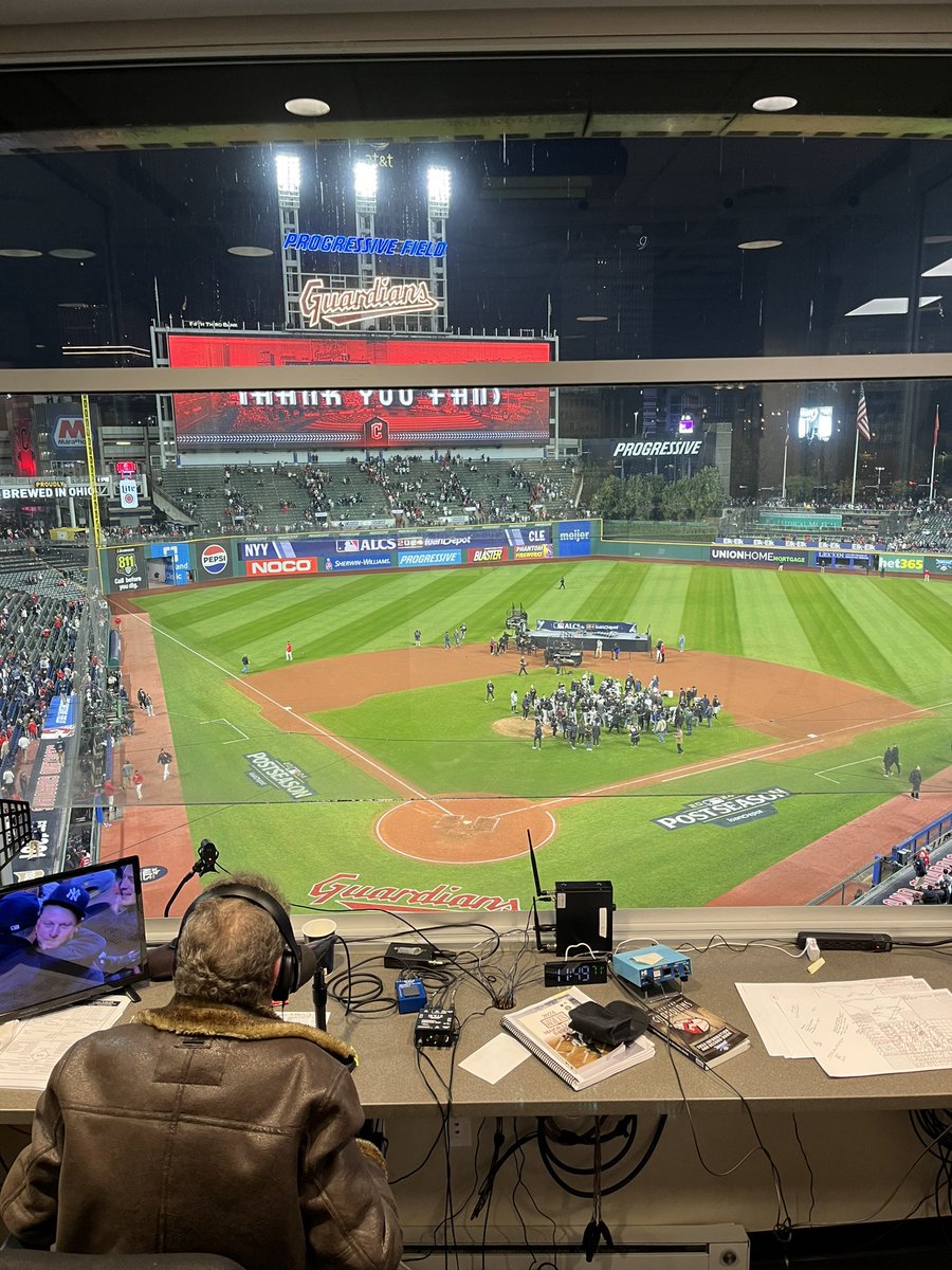 Justin Shackil tweet media