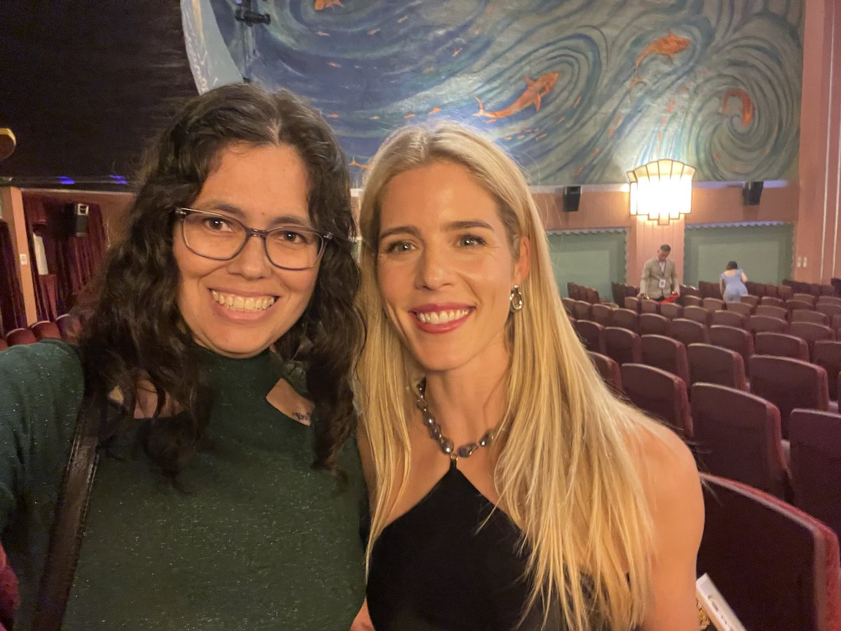 untiltheveryend's tweet photo. Loved the movie, and got to meet Emily after!! 😍 https://t.co/sOcq03s7Kw