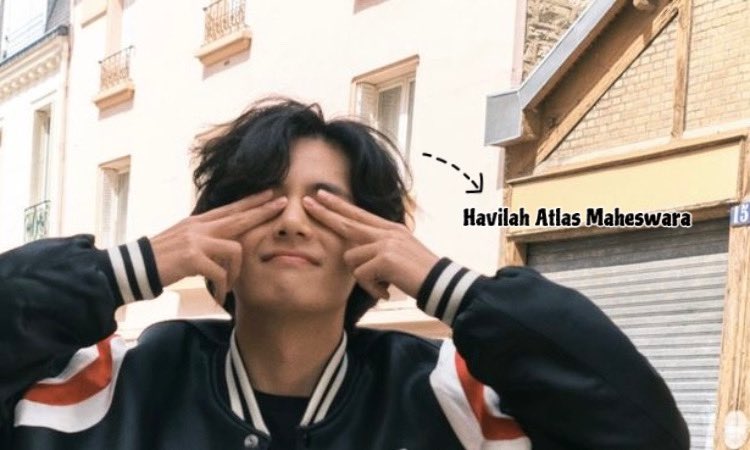 minezerry's tweet photo. taekook au : martabak.

kata havilah, kenan itu aslinya juga rindu tapi gengsinya setinggi gunung everest.

“ken, martabak keju satu yaa.” 
“ga dijual kalo buat lo.” https://t.co/yiW2bc2Coy