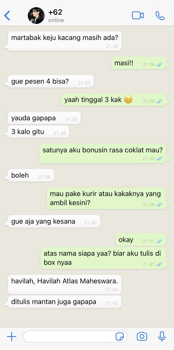 minezerry's tweet photo. taekook au : martabak.

kata havilah, kenan itu aslinya juga rindu tapi gengsinya setinggi gunung everest.

“ken, martabak keju satu yaa.” 
“ga dijual kalo buat lo.” https://t.co/yiW2bc2Coy