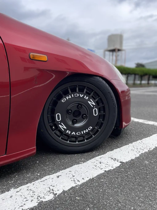 OZ Rally Racing 15inch 6J+45 旧版ラリーを現代風にリペアしました。空力フォルムに似合うと思いリア用に購入。フロント用が用意できたら隠れちゃうし、ちょっと前に履かせて楽しみます。