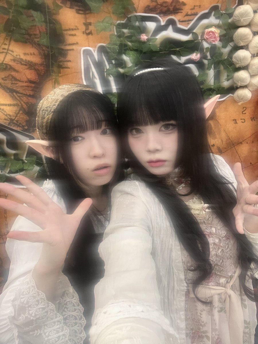 nyandope's tweet photo. 芸術祭2日目も無事出店しております〜🌿
ハンドメイドアクセサリーが好評につき指輪以外全て完売となりました…！お手に取って頂いた方本当にありがとうございます💕💐
引き続き販売しておりますので、ぜひお立ち寄り下さい〜🦋 https://t.co/oK6tHrnNbF