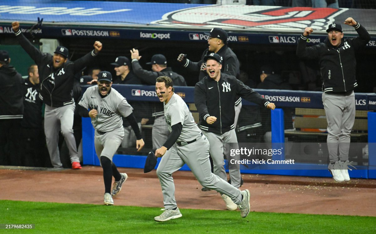 Getty Images Sport (@gettysport) on Twitter photo THE YANKEES ARE GOING TO THE WORLD SERIES!!! โพ๏ธ
<a href="/Yankees/">New York Yankees</a> #RepBX #ALCS #Postseason #MLB
๐ธ: Nick Cammett THE YANKEES ARE GOING TO THE WORLD SERIES!!! โพ๏ธ
<a href="/Yankees/">New York Yankees</a> #RepBX #ALCS #Postseason #MLB
๐ธ: Nick Cammett