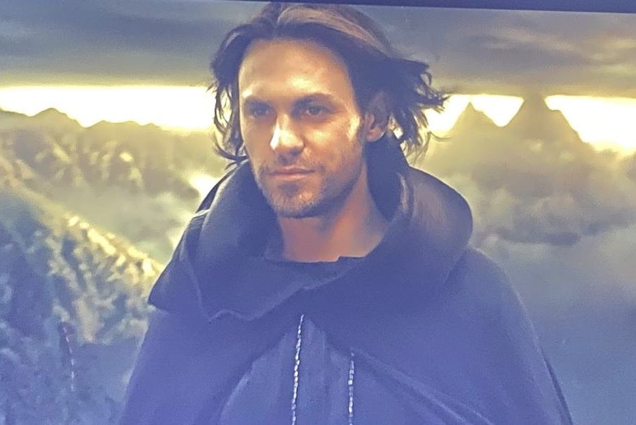 luisapontes's tweet image. E o Sauron do seriado “Anéis de Poder” que tem a aura do Pablo Marçal?! Que plot twist 🤔😂

#aneisdepoder
#senhordosaneis
#RingsOfPower 
#LordOfTheRings